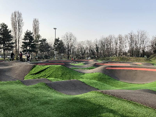 Alessandria - Pronta la prima pista di Pump Track: un nuovo spazio per sport e socialità