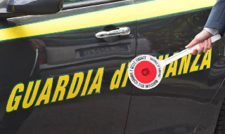 Tortona - Maxi sequestro di alimenti cinesi: 382 chili di cibo in pessimo stato di conservazione