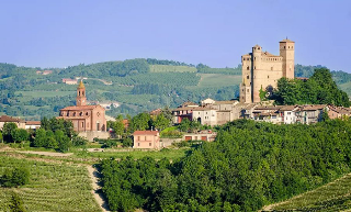 Castellazzo Bormida - Fuga di gas: camion trancia un tubo, strada chiusa al traffico