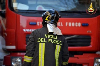 Casale Monferrato - Fumo nero e fiamme nella zona della discarica: paura tra Terruggia e San Maurizio